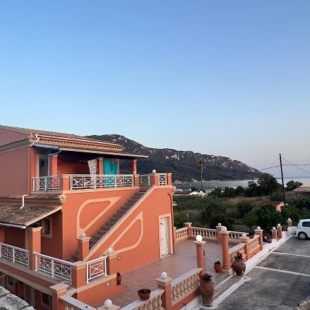 Villa Magda. Айос-Єорйос-Пагон Екстер'єр фото